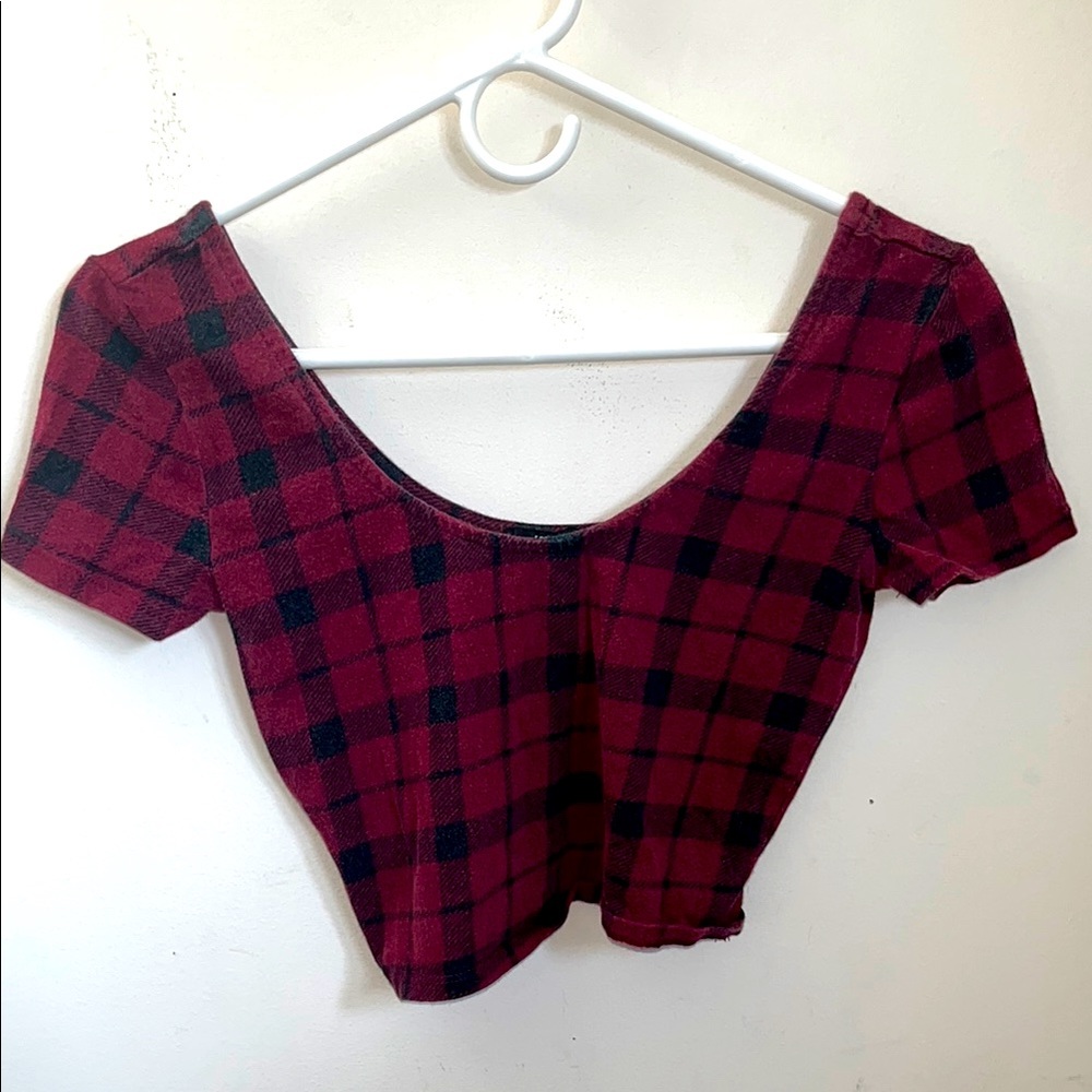 ✨🆕BNWOT!Forever21 Red Plaid Cropped T-Shirt!Sz M!BRAND NEW!NEVER WORN!✨ - Picture 1 of 4